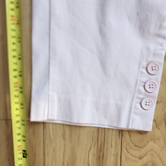 NWT Talbots Pale Pink Button Ankles Capri Pants Size 6 - Picture 12 of 14